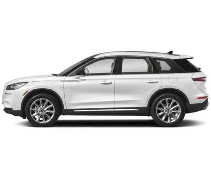 2022 Lincoln Corsair Standard is a Silver 2022 SUV in Miami FL