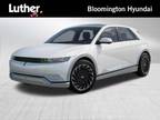 2024 Hyundai Ioniq White