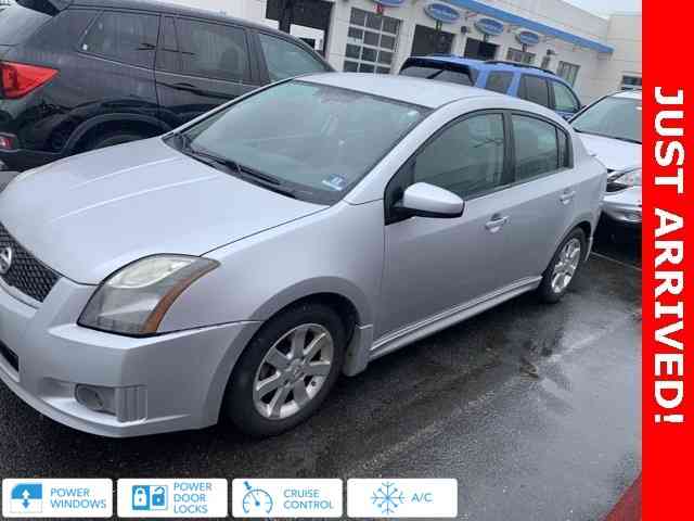 2010 Nissan Sentra Silver, 141K miles