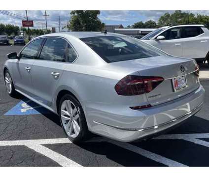 2018 Volkswagen Passat 2.0T SE is a Grey, Silver 2018 Volkswagen Passat 2.0T Sedan in Waynesboro VA