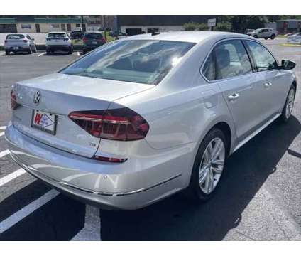 2018 Volkswagen Passat 2.0T SE is a Grey, Silver 2018 Volkswagen Passat 2.0T Sedan in Waynesboro VA