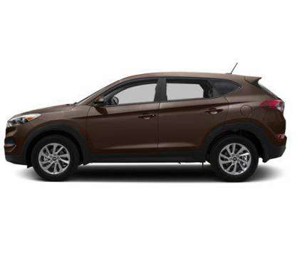 2016 Hyundai Tucson SE is a Blue 2016 Hyundai Tucson SE SUV in Leesburg FL