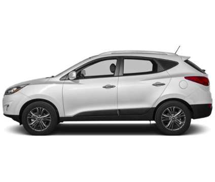 2015 Hyundai Tucson Limited is a White 2015 Hyundai Tucson Limited SUV in Delray Beach FL