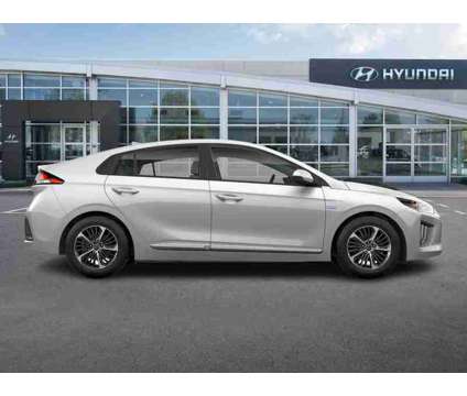 2022 Hyundai Ioniq Plug-in Hybrid SE is a Silver 2022 Hyundai Ioniq Hybrid in Shrewsbury NJ