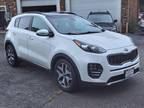 2019 Kia Sportage White, 86K miles