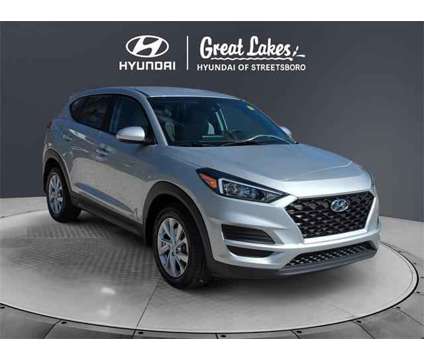 2021 Hyundai Tucson SE is a Silver 2021 Hyundai Tucson SE SUV in Streetsboro OH