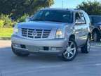 2007 Cadillac Escalade Standard