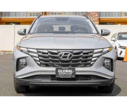 2022 Hyundai Tucson SEL is a Silver 2022 Hyundai Tucson SUV in Plainfield NJ