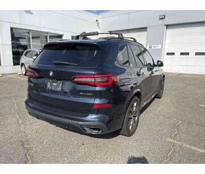 2022 BMW X5 xDrive40i is a Black 2022 BMW X5 3.0si SUV in Freeport NY