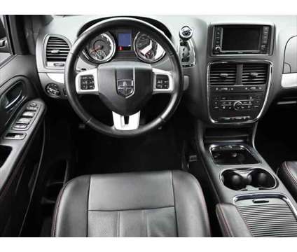 2019 Dodge Grand Caravan GT is a Grey 2019 Dodge grand caravan GT Van in Dubuque IA