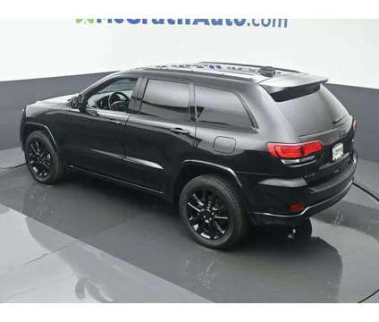 2021 Jeep Grand Cherokee Laredo X 4x4 is a Black 2021 Jeep grand cherokee Laredo SUV in Dubuque IA