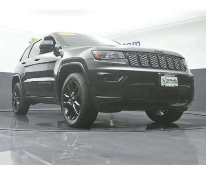 2021 Jeep Grand Cherokee Laredo X 4x4 is a Black 2021 Jeep grand cherokee Laredo SUV in Dubuque IA