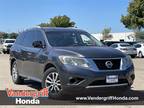 2014 Nissan Pathfinder SV