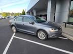 2014 Volkswagen Jetta 2.0L TDI w/Premium/Navigation