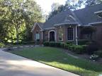 111 Dogwood Ct Clanton, AL