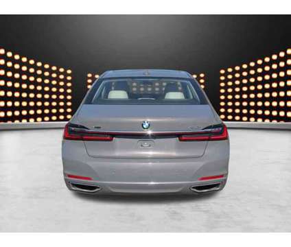 2022 BMW 7 Series i xDrive is a Grey 2022 BMW 7-Series Sedan in Chantilly VA