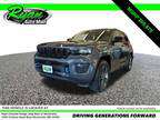 2025 Jeep grand cherokee Gray, 10 miles