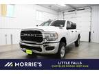 2024 RAM 2500 White, 15 miles