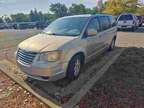 2009 Chrysler Town & Country Touring