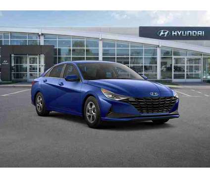 2023 Hyundai Elantra SE is a Blue 2023 Hyundai Elantra SE Sedan in Farmingdale NY