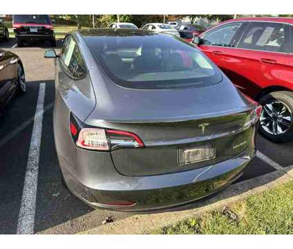 2021 Tesla Model 3 Performance Dual Motor All-Wheel Drive is a Grey 2021 Tesla Model 3 Sedan in Doylestown PA