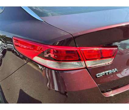 2017 Kia Optima LX is a 2017 Kia Optima LX Sedan in Copiague NY