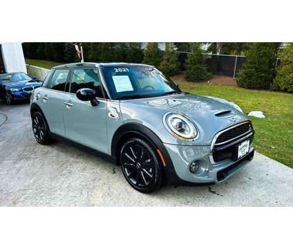 2021 MINI Hardtop Cooper S is a Grey 2021 Mini Hardtop Cooper Hatchback in Huntington Station NY