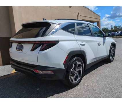 2022 Hyundai Tucson SEL is a White 2022 Hyundai Tucson SUV in Ocala FL