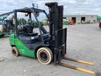 2016 Toyota 8FGU25 3750 lb Pneumatic Tire Forklift