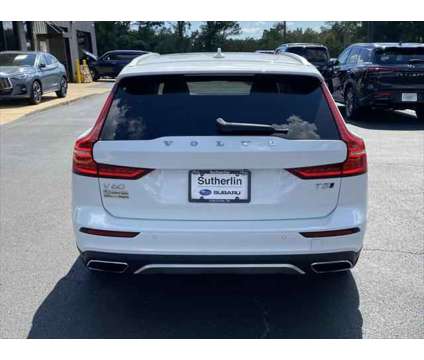 2021 Volvo V60 Cross Country T5 is a 2021 Volvo V60 Cross Country T5 Station Wagon in Prattville AL