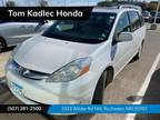 2007 Toyota Sienna White, 165K miles