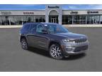 2024 Jeep grand cherokee Gray, new