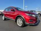 2020 Nissan Rogue Red, 36K miles