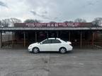 2006 Toyota Corolla White, 155K miles