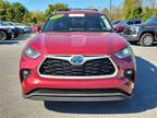 2022 Toyota Highlander Hybrid Red, 12K miles