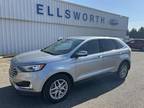 2021 Ford Edge Silver, 28K miles