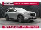 2023 Nissan Pathfinder Platinum w/ Captain's Chairs Package