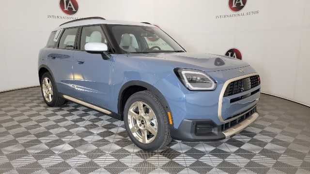 2025 MINI Cooper S Countryman Signature Plus