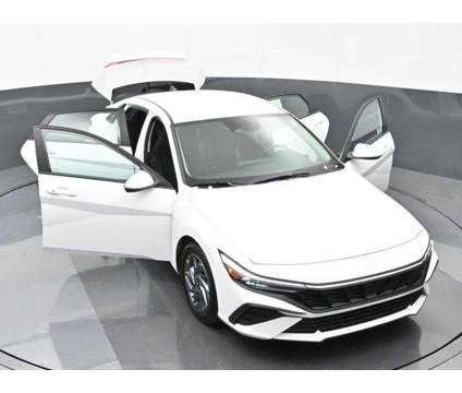 2024 Hyundai Elantra SEL is a White 2024 Hyundai Elantra Sedan in Michigan City IN