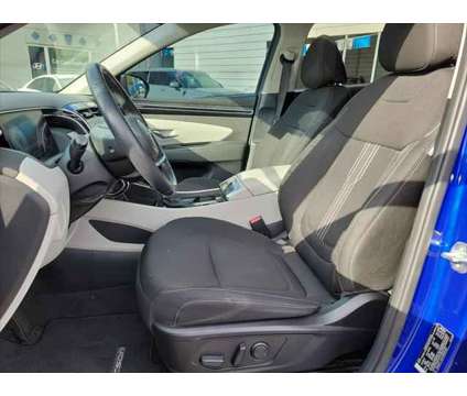 2022 Hyundai Tucson SEL is a Blue 2022 Hyundai Tucson SUV in Springfield PA