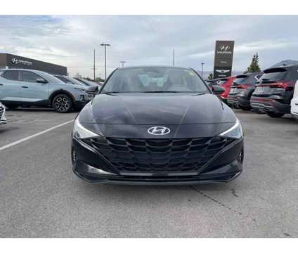 2022 Hyundai Elantra SEL is a Black 2022 Hyundai Elantra Sedan in Ogden UT