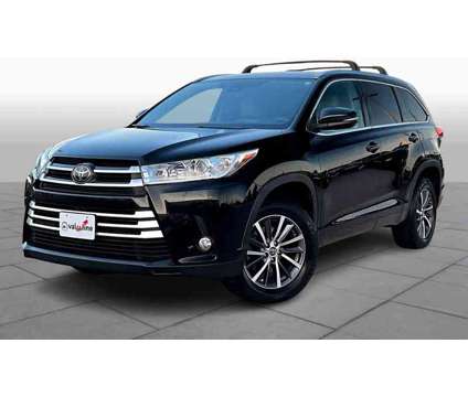 2018UsedToyotaUsedHighlanderUsedV6 FWD (Natl) is a Black 2018 Toyota Highlander Car for Sale in Richmond TX