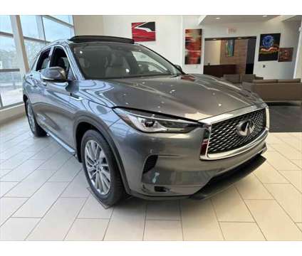 2025 Infiniti QX50 LUXE is a Grey 2025 Infiniti QX50 Luxe Station Wagon in Akron OH