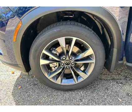 2025 Infiniti QX60 LUXE is a Blue 2025 Infiniti QX60 Luxe SUV in Akron OH