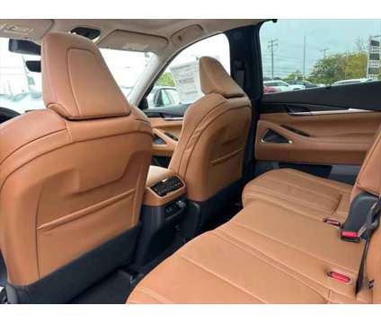 2025 Infiniti QX60 Sensory is a White 2025 Infiniti QX60 SUV in Akron OH