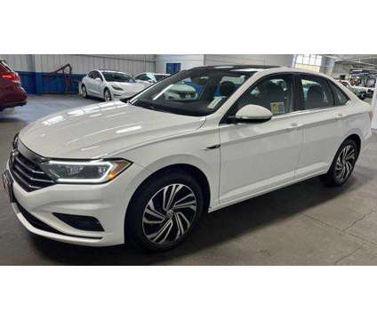 2021 Volkswagen Jetta 1.4T SEL Premium is a White 2021 Volkswagen Jetta 2.5 Trim Sedan in Santa Rosa CA