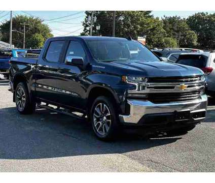 2021 Chevrolet Silverado 1500 4WD Crew Cab Short Bed LT with 2FL is a Blue 2021 Chevrolet Silverado 1500 Truck in Medford NY