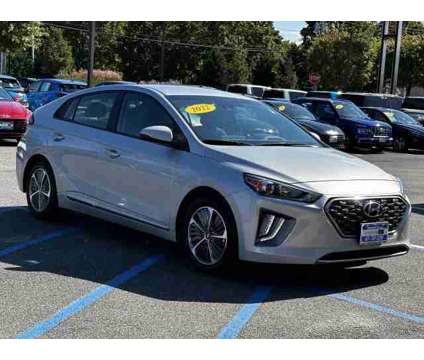 2022 Hyundai Ioniq Plug-in Hybrid SE is a Silver 2022 Hyundai Ioniq Hybrid in Medford NY