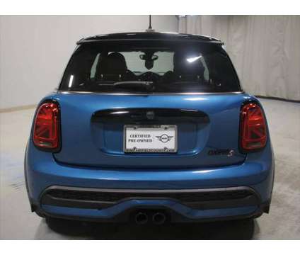 2022 MINI Hardtop Cooper S is a Blue 2022 Mini Hardtop Cooper Hatchback in Darien CT