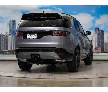 2025 Land Rover Discovery Dynamic SE is a Grey 2025 Land Rover Discovery SUV in Lake Bluff IL